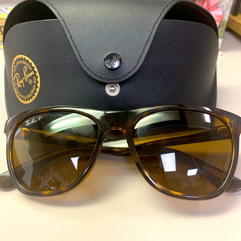 RayBan sunglasses tortoise like new